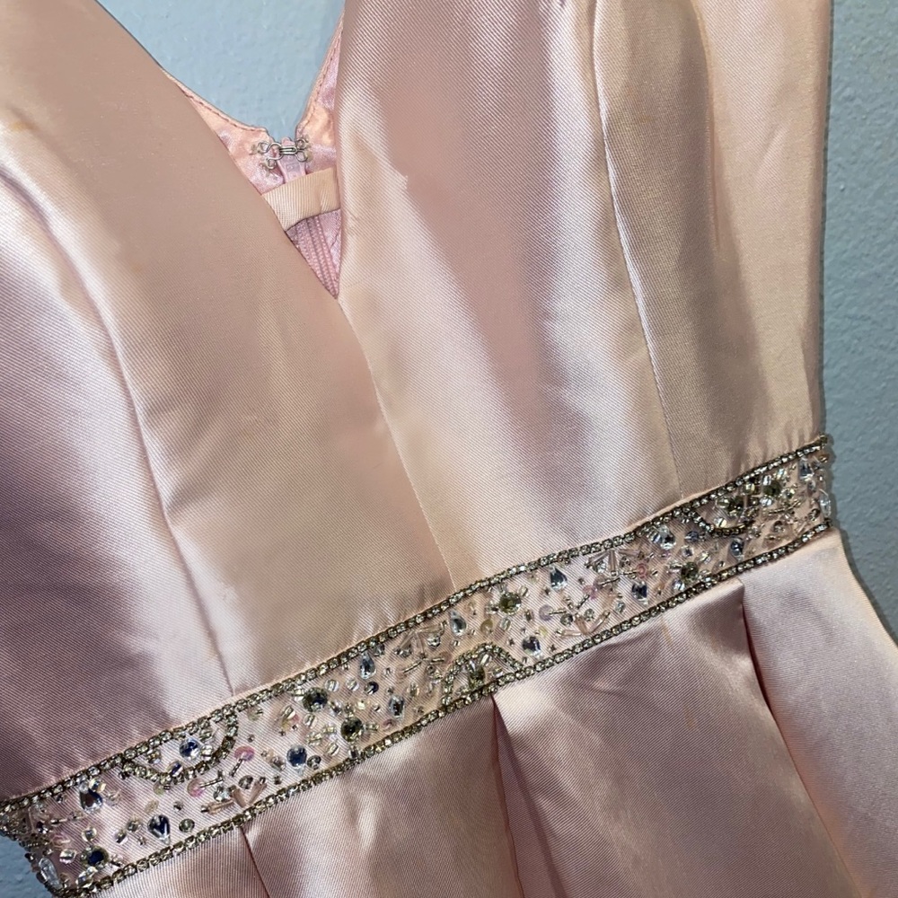 Only Worn One time Dress! 100% Polyester, size XS, and brand is Dancing Queen. - Picture 5 of 5